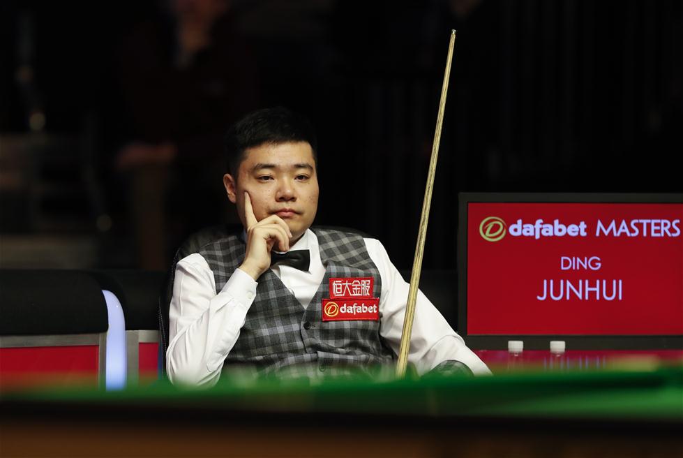 动权拱手让 动权拱手让