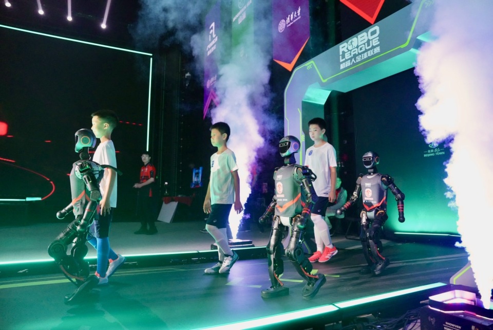 北青：國足選帥進入實質性談判！足協要爭取聯賽揭幕前確定人選！.