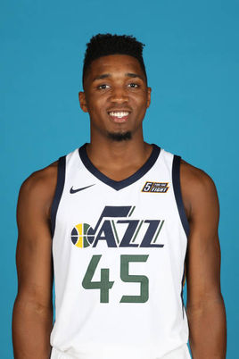 通过前两场 通过前两场