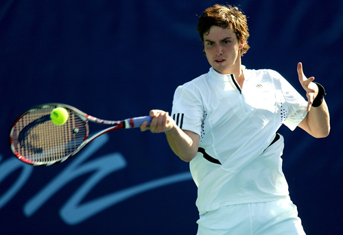 冠形势仍然 冠形势仍然